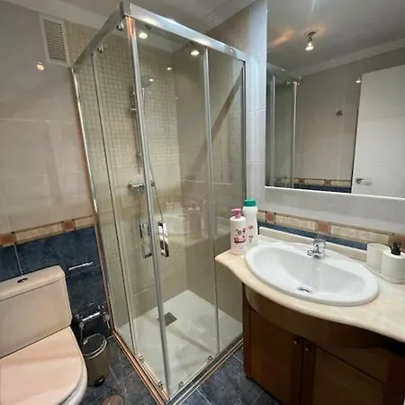 En Con Parking Y Wifi * Oviede