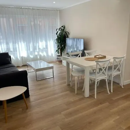 En Con Parking Y Wifi