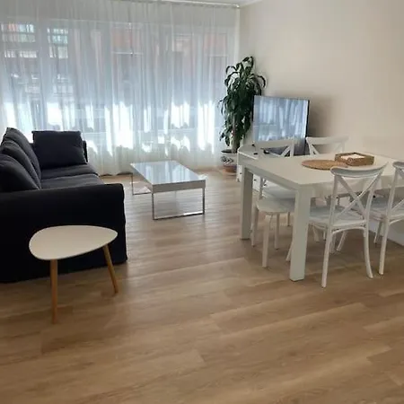 En Con Parking Y Wifi *