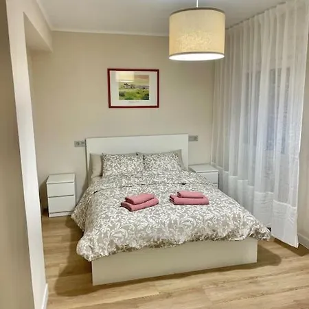 En Con Parking Y Wifi شقة